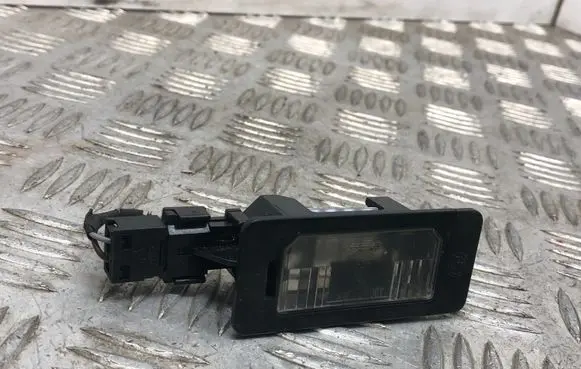 BMW 5 E60 E61 Number plate light 1378149