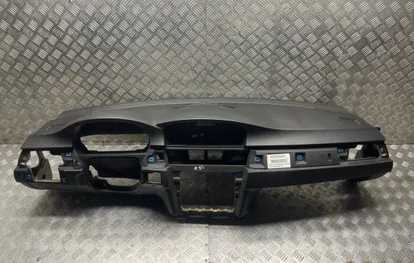 BMW 3 E92 E93 Dashboard 9120325