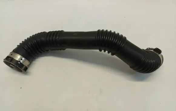 Mercedes-Benz GLA H247 Air intake hose/pipe A1775202800-JLK01