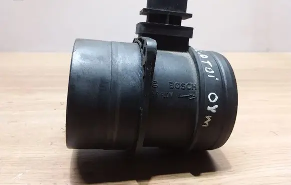 Volkswagen PASSAT B6 Mass air flow meter 0281002735 03G906461C