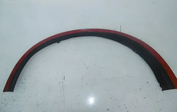 Volvo XC90 Front arch trim 30695487