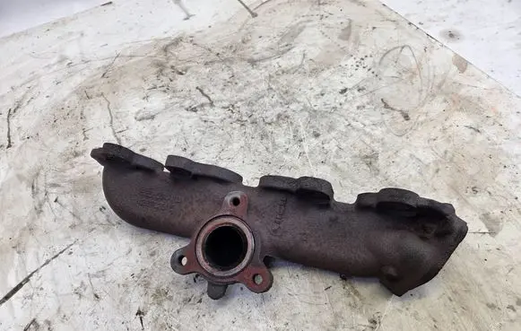 Opel Insignia A Exhaust manifold 55580744