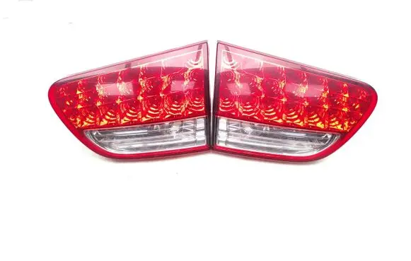 Citroen C-Crosser Tailgate rear/tail lights
