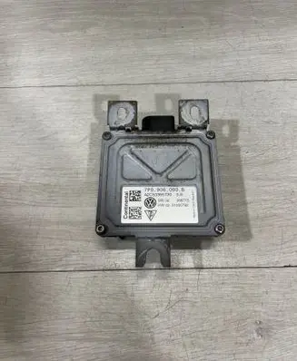 Porsche Cayenne (92A) Fuel injection pump control unit/module 7P0906093B 51060792 A2C53355730