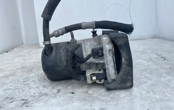 Citroen C5 Power steering pump 9673173780