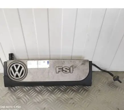 Volkswagen PASSAT B6 Engine cover (trim) 06F129208C