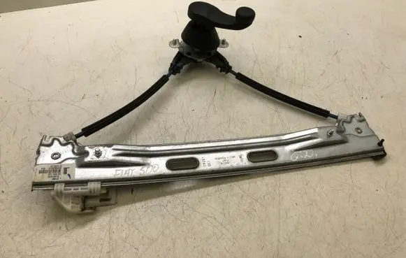 Fiat 500L Rear door manual window regulator 51884235