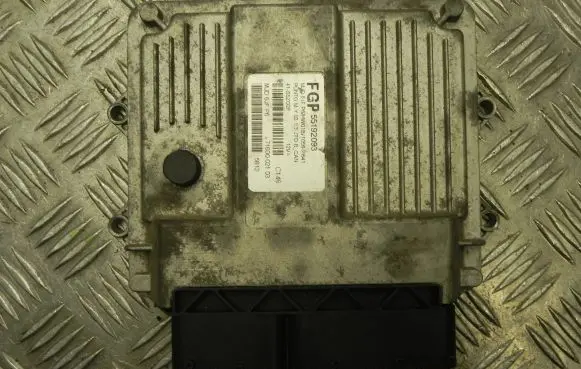 Fiat Punto (188) Engine control unit/module 55192093
