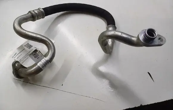 Jaguar F-Pace Air conditioning (A/C) pipe/hose HX7319N602BA
