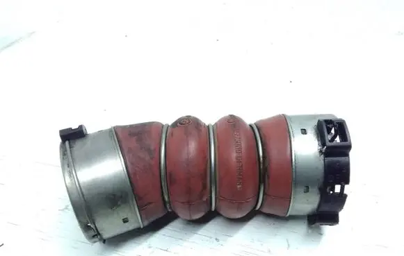 BMW 5 GT F07 Intercooler hose/pipe 7805401