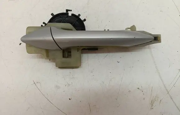 Hyundai Elantra Front door exterior handle 9095103100