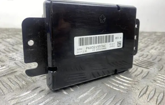 Jeep Grand Cherokee Other control units/modules P68321557AC