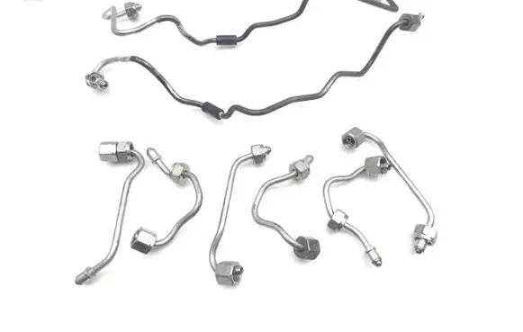BMW 3 E92 E93 Fuel injector supply line/pipe 
