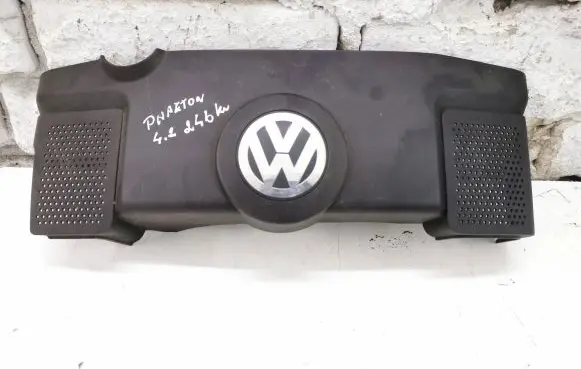 Volkswagen Phaeton Engine cover (trim) 077103926D 077103928F