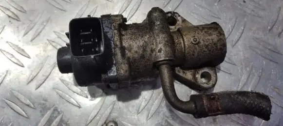 Mazda 6 EGR valve 1s7g9d475ag 1s7g-9d475-ag