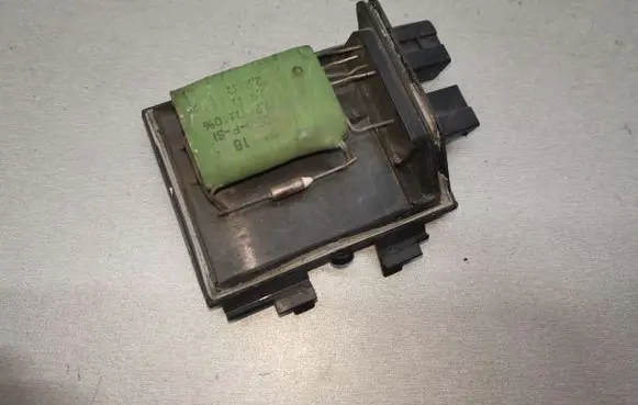 Heater blower motor/fan resistor