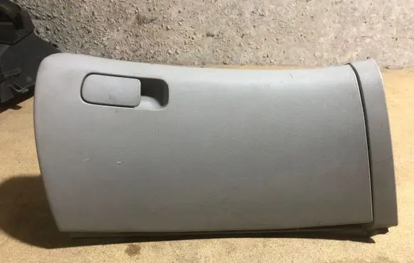 KIA Ceed Glove box 847601H000