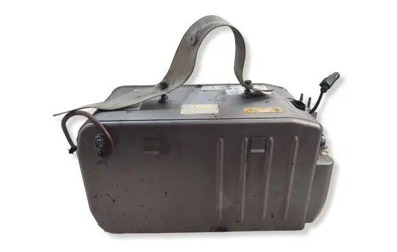 Mercedes-Benz E W212 Hybrid / electric car battery A7895840238 A7893409801