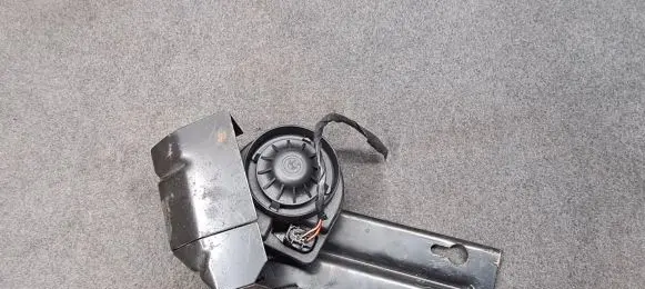 BMW X5 E53 Alarm system siren 8383152