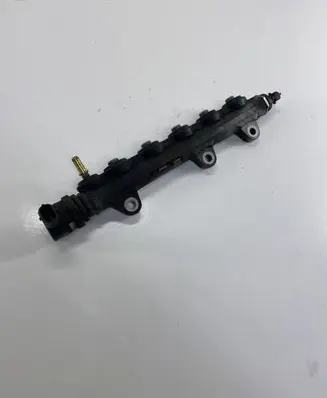 Renault Espace - Grand espace IV Fuel main line pipe 8200661279A 0445214153 H8200426552