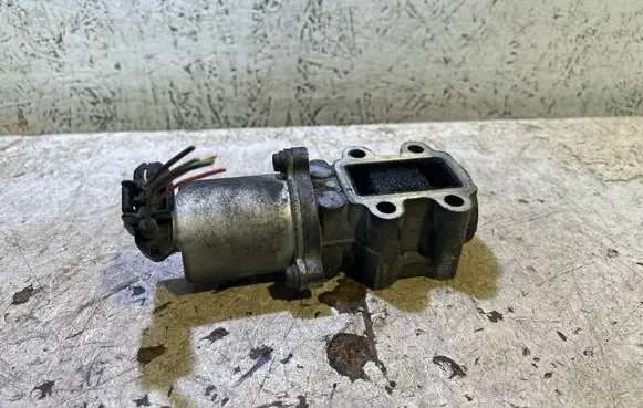 Toyota Corolla Verso AR10 EGR valve 256200R010 VN1350007140