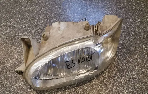 Ford Escort Headlight/headlamp