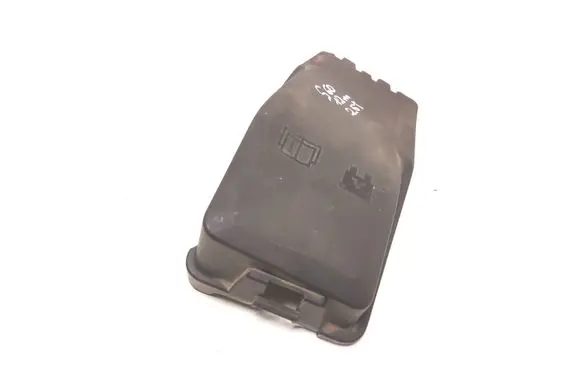 Volvo S60 Fuse box cover 6G9T14A076L 31337340