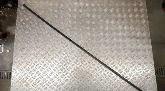 Roof trim bar molding cover