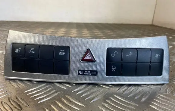 Mercedes-Benz CLK A209 C209 Hazard light switch A2096890031