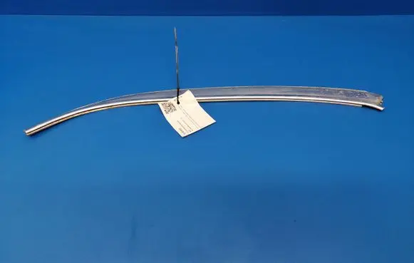 Mercedes-Benz E W123 (C) pillar trim