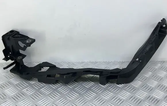 Seat Leon (5F) Headlight/headlamp mounting bracket 5F0807571A