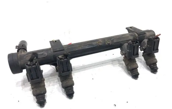 Skoda Fabia Mk1 (6Y) Fuel main line pipe 047133319S