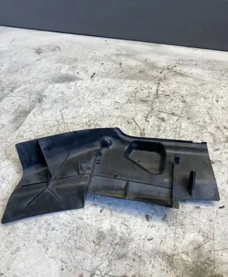Volkswagen PASSAT B8 Other engine bay part 3G1815159A