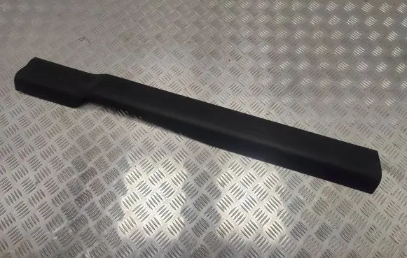 BMW i3 Front sill trim cover 7272380 51477272380