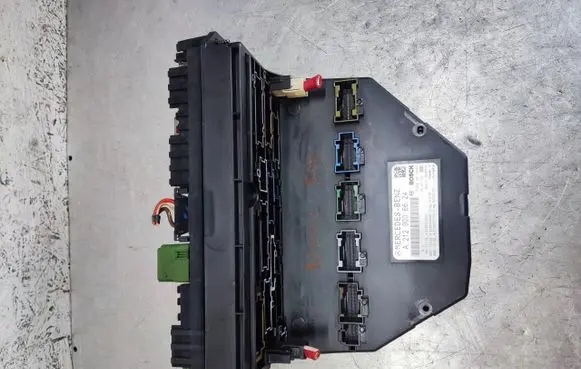 Mercedes-Benz E W212 SAM control unit A2129006624