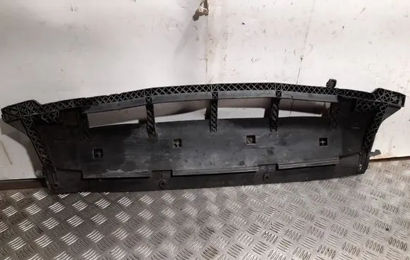 Audi Q5 SQ5 Front bumper skid plate/under tray 8R0807233