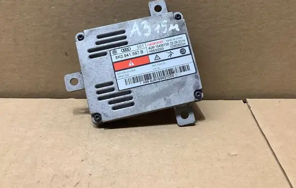 Audi A3 S3 8V Headlight ballast module Xenon 8K0941597B