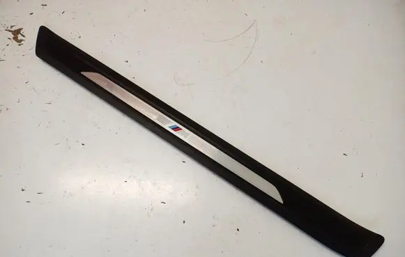 BMW 4 F32 F33 Front sill trim cover 7395028