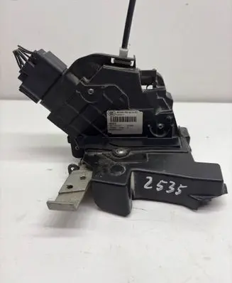 Ford Mondeo MK IV Front door lock 6M2AR21813EC A048317 961018
