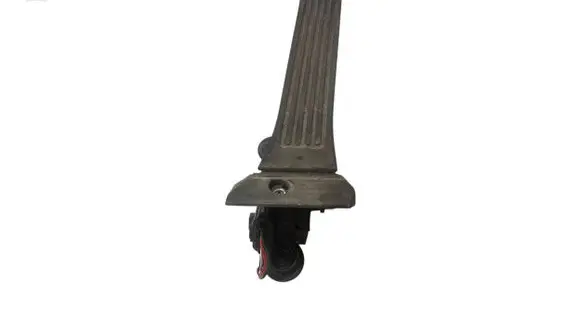 KIA Soul Accelerator throttle pedal 32700B2120 KJAA0072