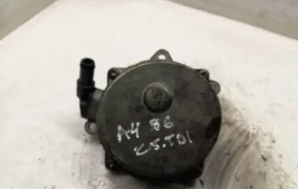 Audi A6 S6 C5 4B Vacuum pump 057145100C