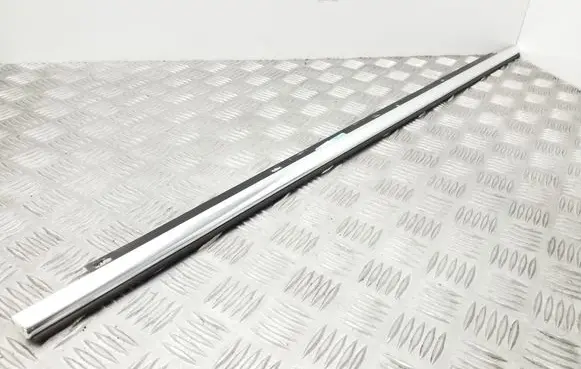 Audi A6 S6 C6 4F Front door glass trim molding 4F0853764E