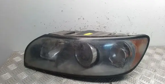 Volvo S40 Headlight/headlamp