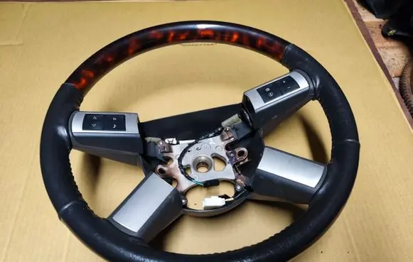 Chrysler 300 - 300C Steering wheel 05059158AB