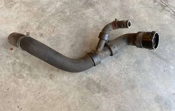 Land Rover Range Rover Evoque L538 Engine coolant pipe/hose BJ328286BC