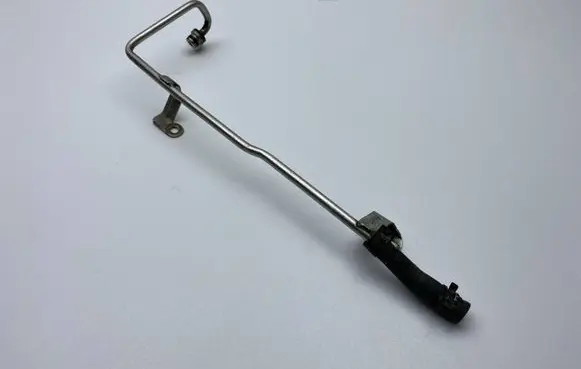 Audi A3 S3 A3 Sportback 8P Turbo turbocharger oiling pipe/hose 03C121469F
