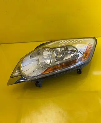 Ford Kuga I Headlight/headlamp 8V41-13W030-BG
