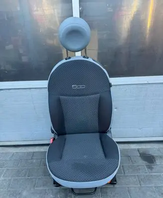 Fiat 500 Front driver seat 