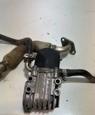 BMW 3 E90 E91 EGR valve 7548415