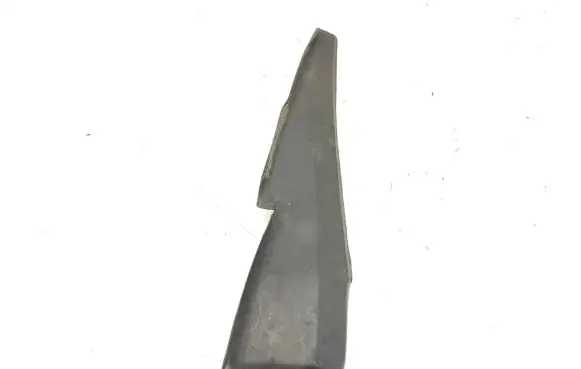 Peugeot 2008 I Windshield trim 96748542XT